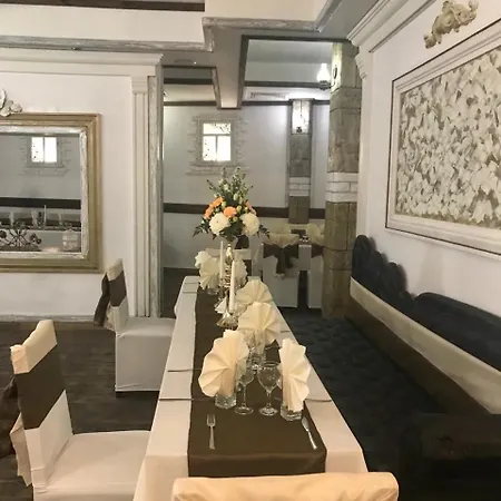 Verona Ξενοδοχείο 2*